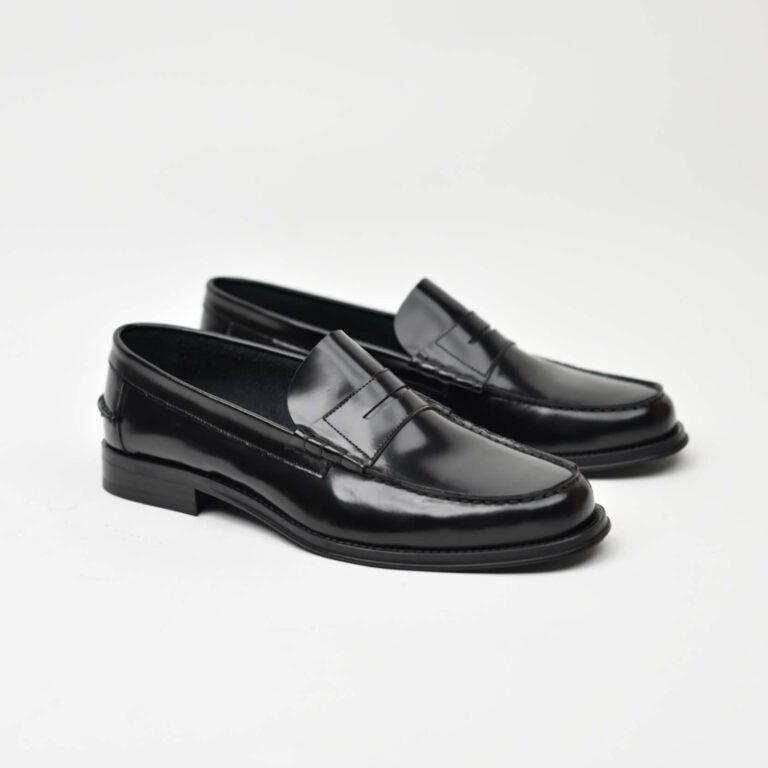 Classic Penny Loafer-Black 283-01Z