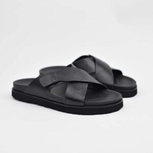 Swift Pace Black A-058