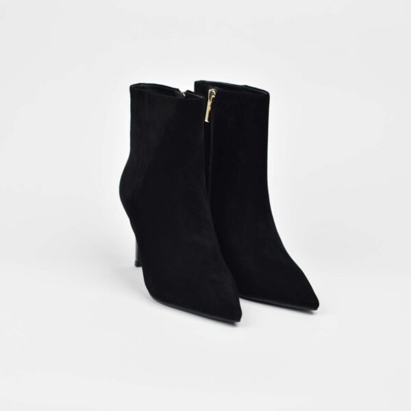 Ravelle T-022