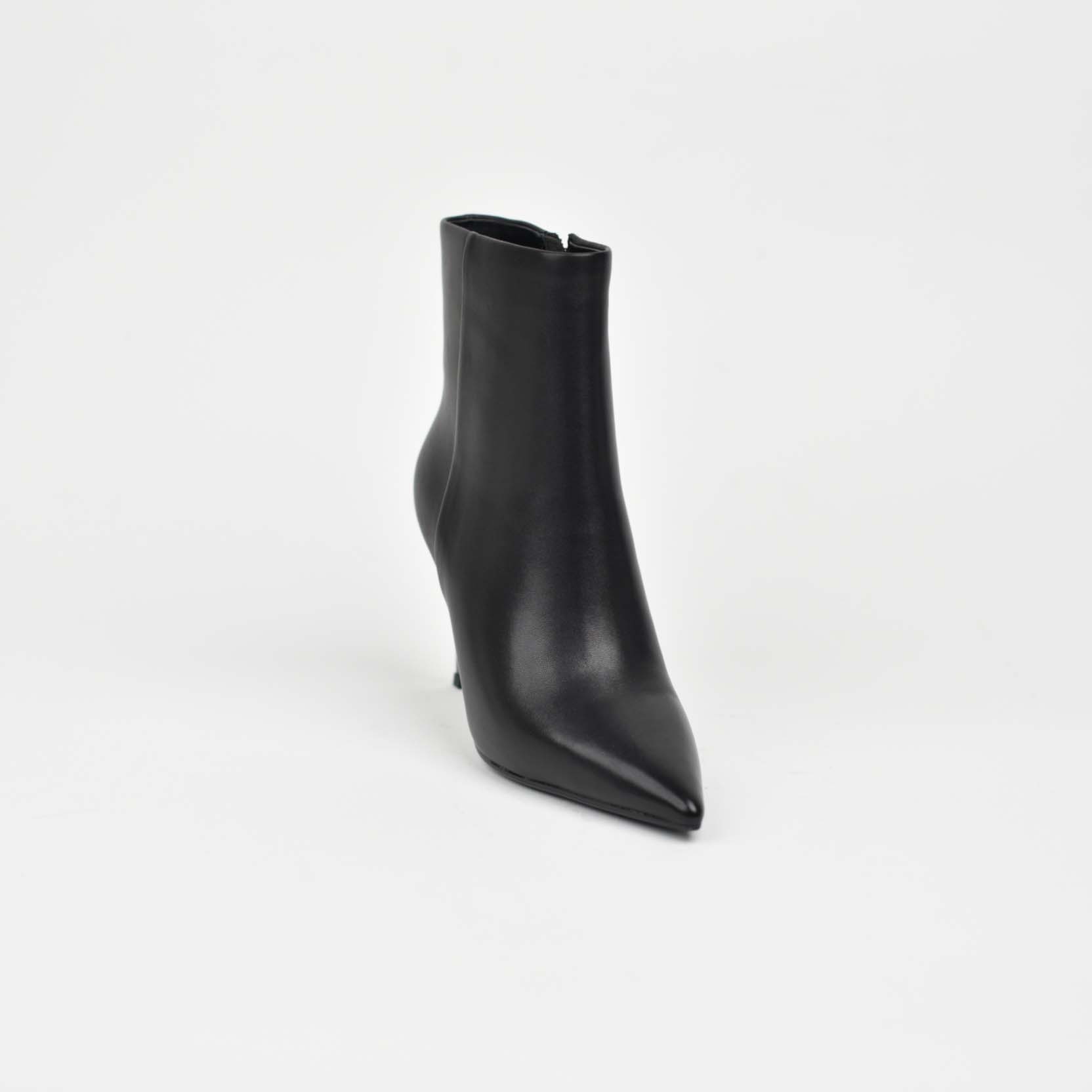Black Swan T-015 - Image 5