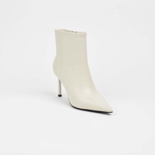 Veloura T-017