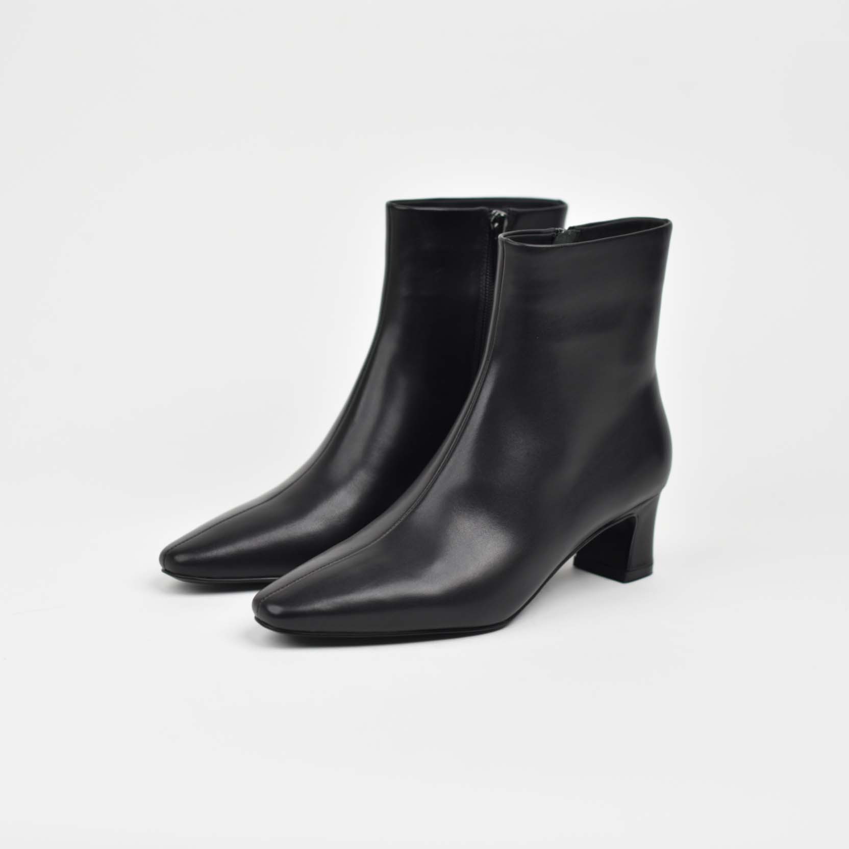 Noir Elegance T-032 - Image 3