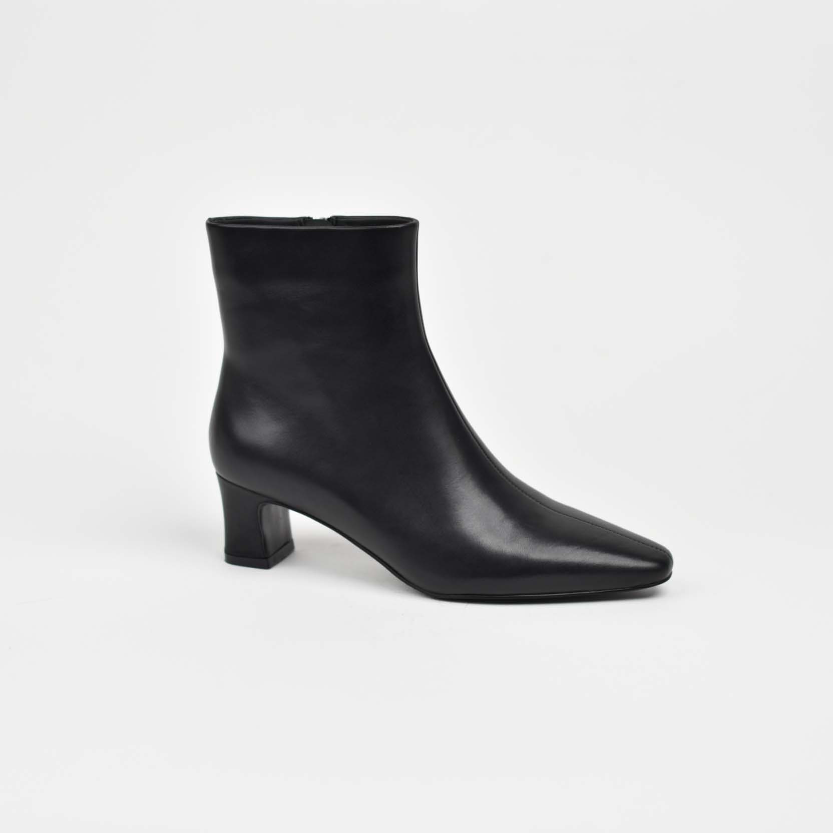 Noir Elegance T-032 - Image 5