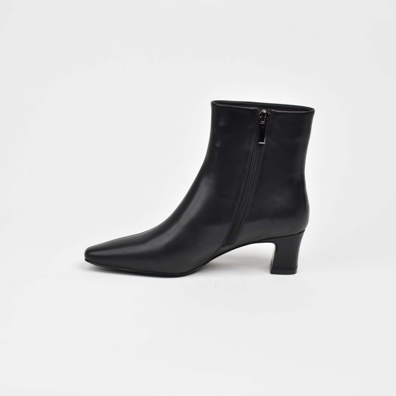 Noir Elegance T-032 - Image 6
