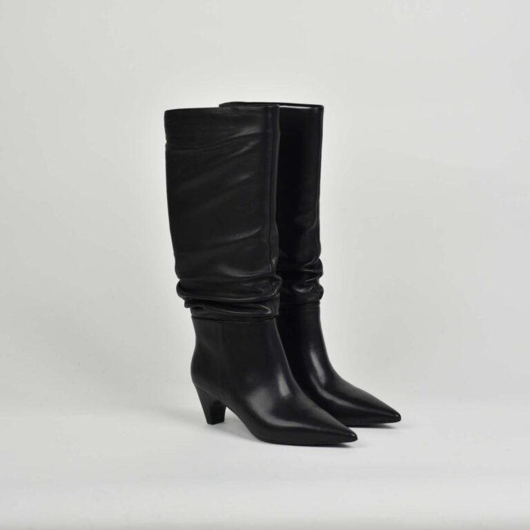 Slouchy Knee T-034