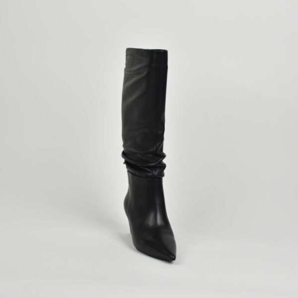 Slouchy Knee T-034