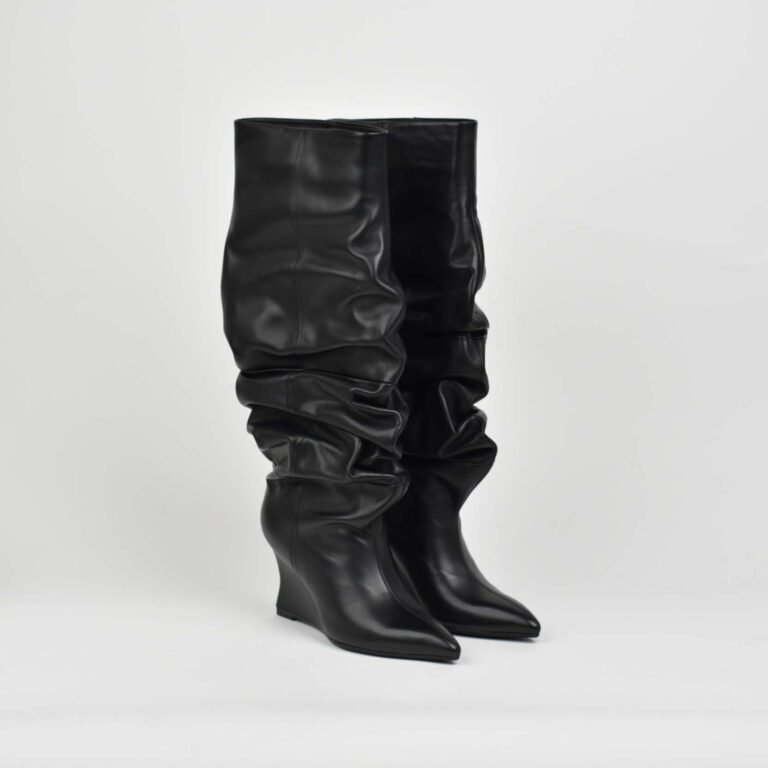 AMARÉ – Black Boots T-007